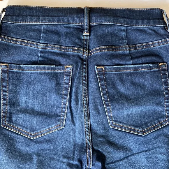 New Free People mid rise Sunny Jeans - Picture 2 of 4